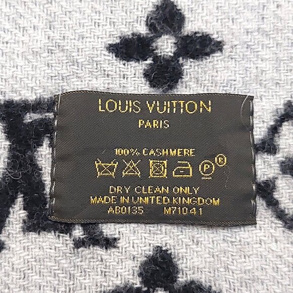 Louis Vuitton LV Supreme Black & White Monogram Cashmere Scarf - Picture 15 of 15